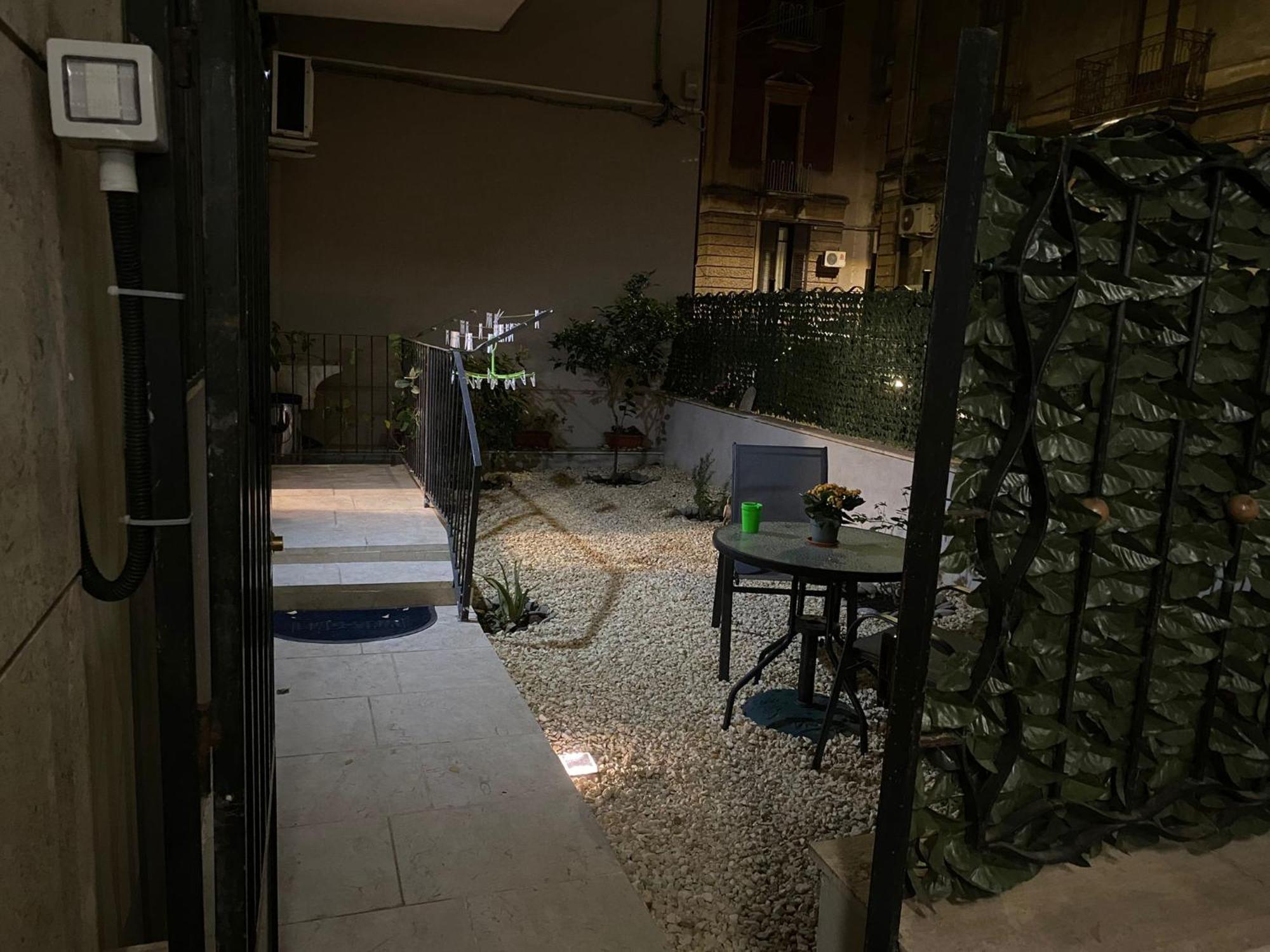 Vila Casa Roberta Katánie Exteriér fotografie